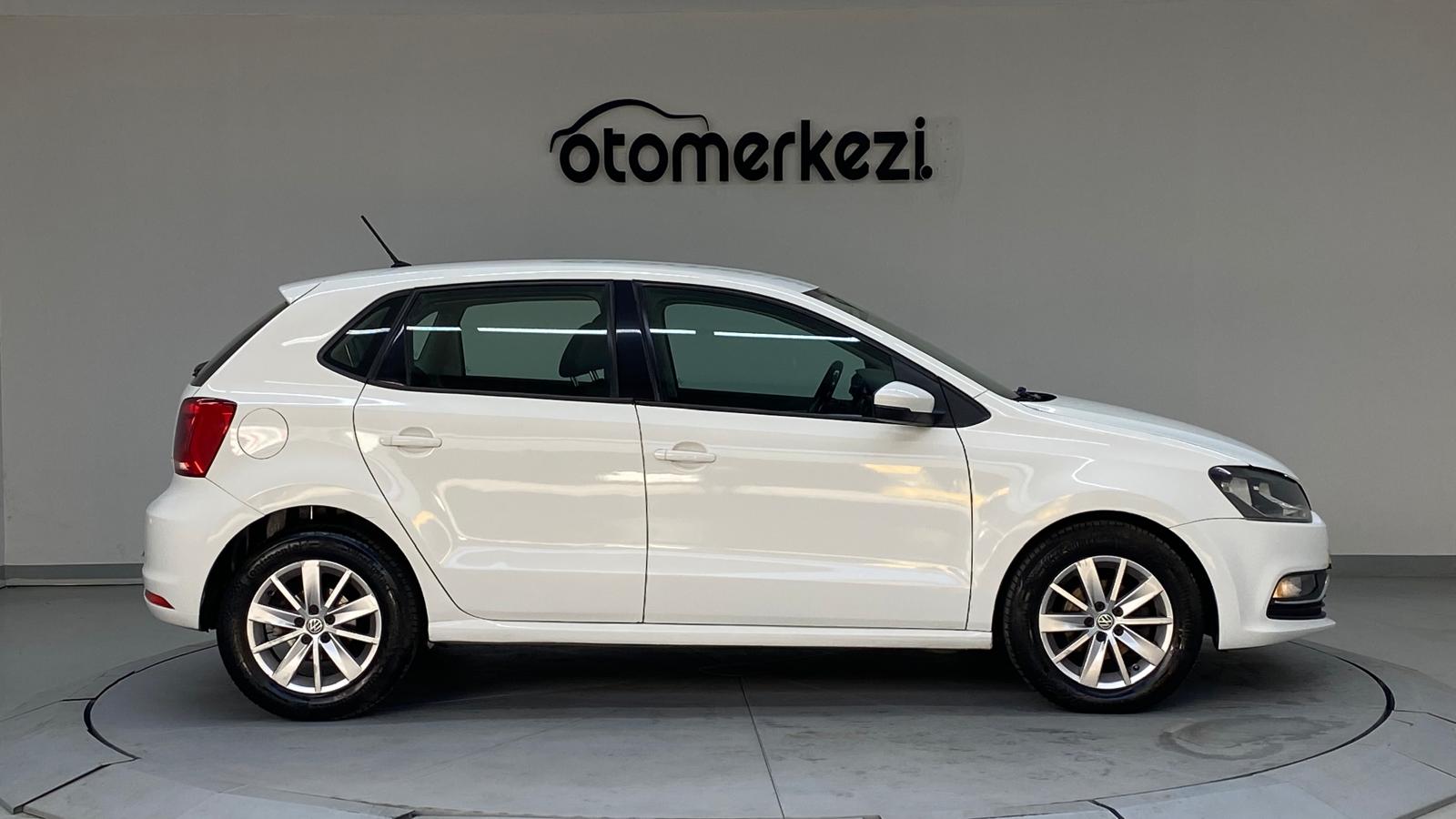 VOLKSWAGEN POLO 4